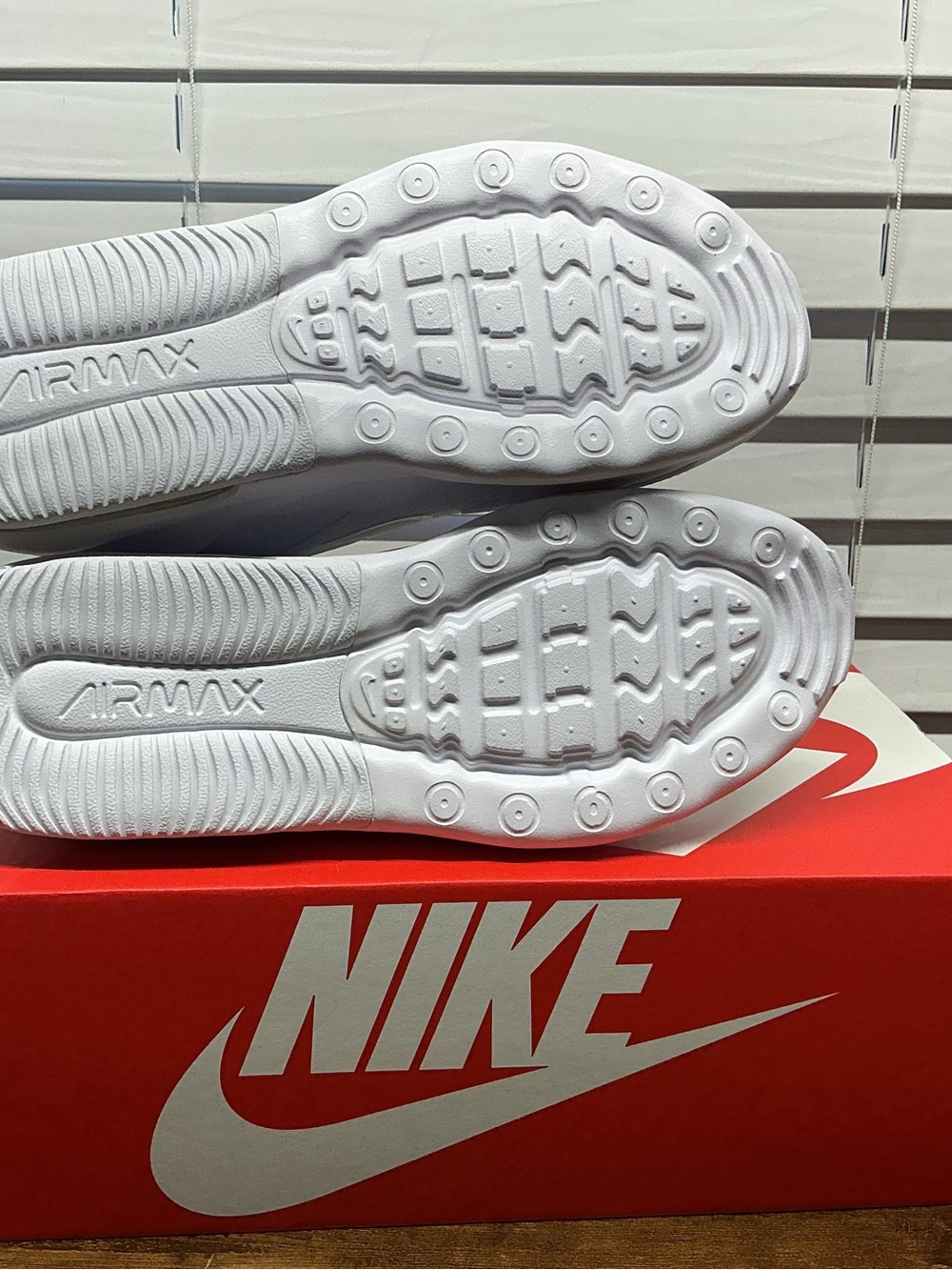 Nike air max bolt white womens size 8.5 - Picture 6 of 6